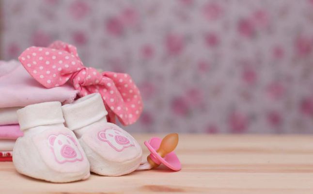 التداوي بالأعشاب للحمل التداوي بالأعشاب للحمل