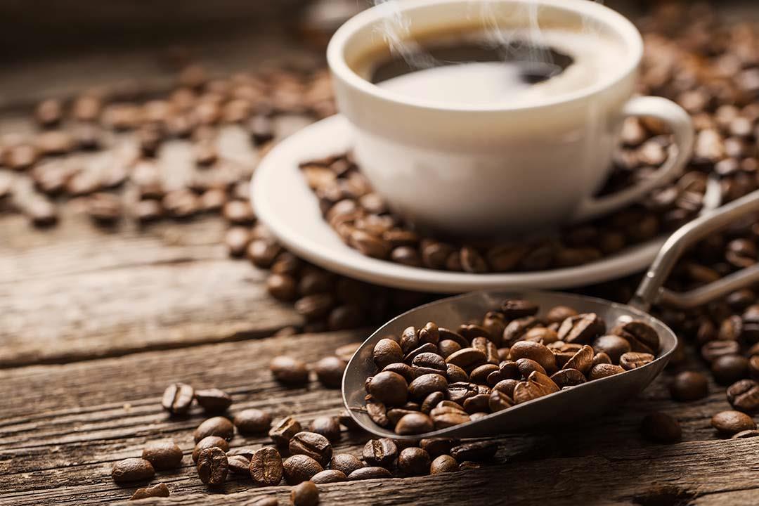 فوائد البن الغامق