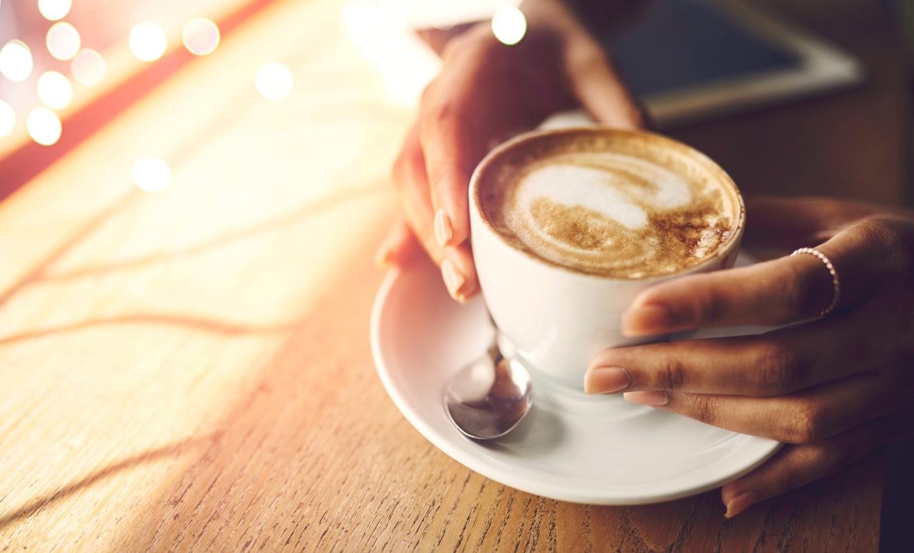متى اشرب القهوة بعد الأكل
