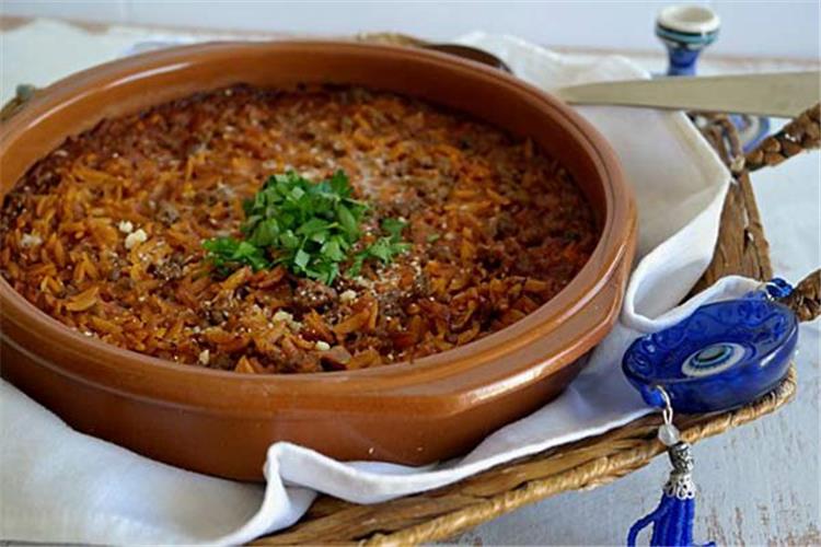 طريقة عمل طاجن لسان عصفور باللحمة أميرة شنب