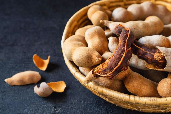 فوائد التمر الهندي للرحم والمبايض