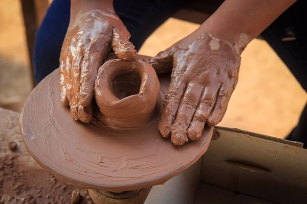 خاتمة عن صناعة الفخار في الجزائر