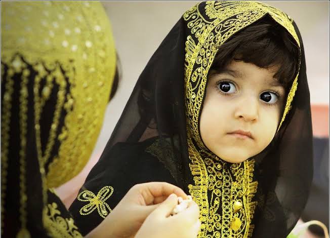 ملابس تراثية للنساء ملابس تراثية للنساء