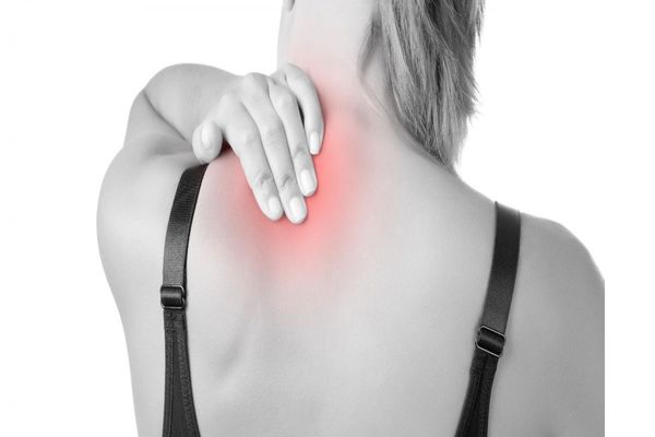 أعراض تصلب الرقبة