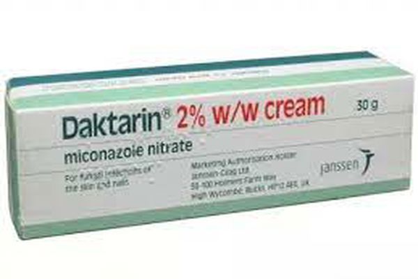 Daktarin Oral gel دواعي الاستعمال