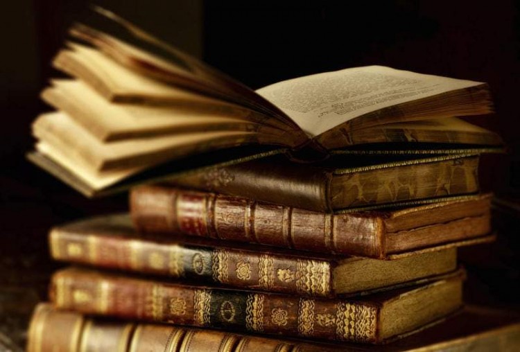 نبذة تاريخية عن الادب