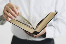 أنواع النقد الأدبي