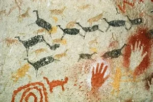 كيف ترتبط الأدب بالفنون البصرية؟