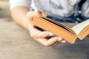 ما هي أنواع الروايات التاريخية؟