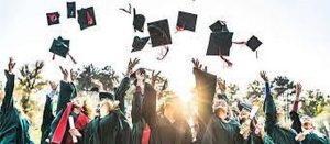 عبارات تعبر عن فرحة التخرج