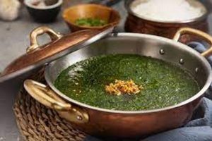 طريقة عمل الملوخية بشوربة الفراخ