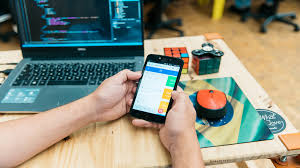 ما هي أساسيات التجارة الإلكترونية للمبتدئين؟