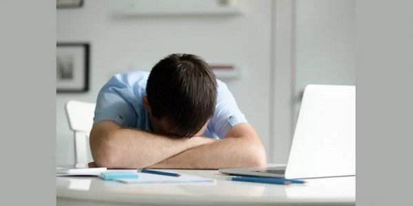 الفرق بين التعب الجسدي والإجهاد النفسي
