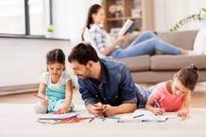 كيفية التوفيق بين العمل وتربية الأبناء؟