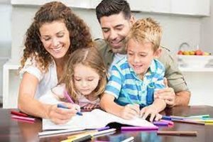 كيف تصنعين بيئة أسرية مليئة بالحب والهدوء رغم ضغوط الحياة