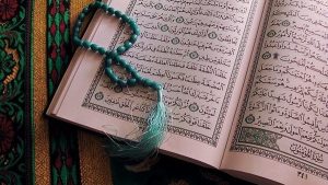 ما هي سورة التي تقرأ في ليل؟