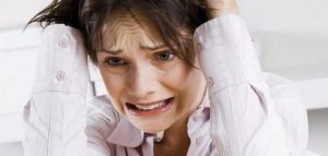 ما هي أعراض التوتر والقلق النفسي على الجسم؟