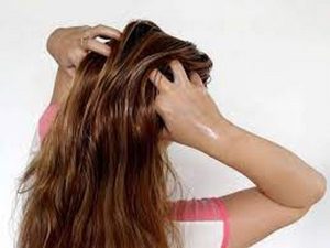 أفضل 10 زيوت لتطويل الشعر