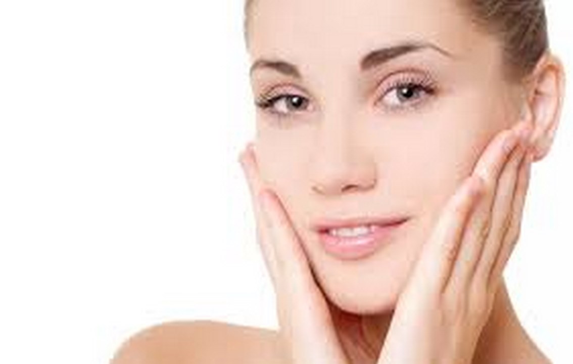 كيف تختار منتجات العناية المناسبة حسب نوع بشرتك