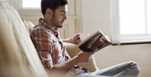 كيف تبدأ عادة القراءة اليومية باستخدام اشارات حسية