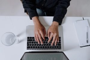 ازاي ابيع مقالاتي عبر الانترنت؟