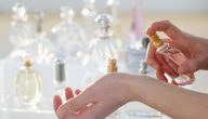 كيف تختار العطر المناسب لشخصيتك ومناسباتك
