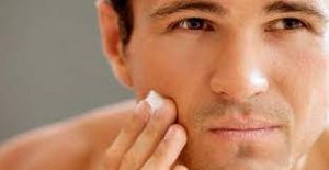 روتين العناية بالبشرة للرجال خطوات بسيطة وفعالة