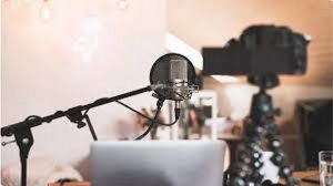هل يعتبر البودكاست وسيلة اتصال جماهيرية؟
