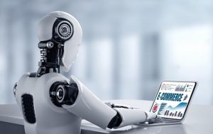 كيف يمكن أن تؤثر التجارة الإلكترونية على المتاجر التقليدية في المستقبل؟