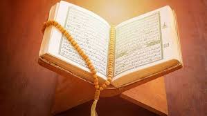 فضل قراءة القرآن في الدنيا والآخرة