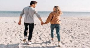 رسائل حب قصيرة تذيب القلوب للعشاق