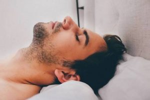 طريقة للنوم في 3 دقائق