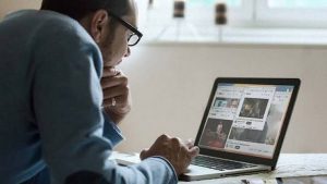 ما هو التطبيق الذي يدفع مقابل مشاهدة مقاطع الفيديو؟